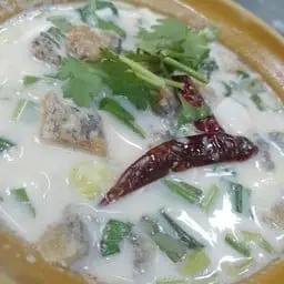 ต้มข่าปลาสลิด