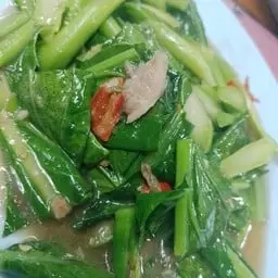 คะน้าปลาเค็ม