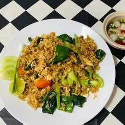 ข้าวผัดโบราณหมู(ข้าวผัดรถไฟ)