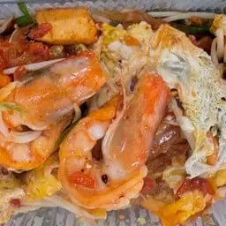 Pad Thai with Glass Noodles and Fresh Shrimp
