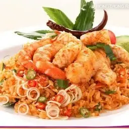 ข้าวผัดต้มยำ    (กุ้ง-หมึก-หมู-ไก่-เนื้อวัว-ไก่)โปรดระบุ