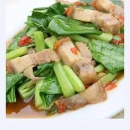 คะน้าหมูกรอบ( ใส่พริก-ไม่มส่พริกโปรดระบุ )