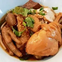 ก๋วยเตี๋ยวไก่มะระน่องใหญ่