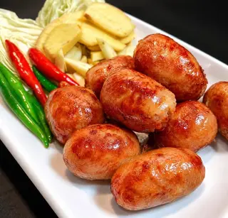 Small set of Northeastern Thai sausages