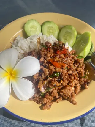 minced pork with basil