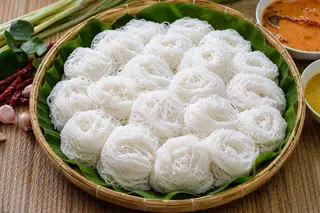 ขนมจีนเปล่า
