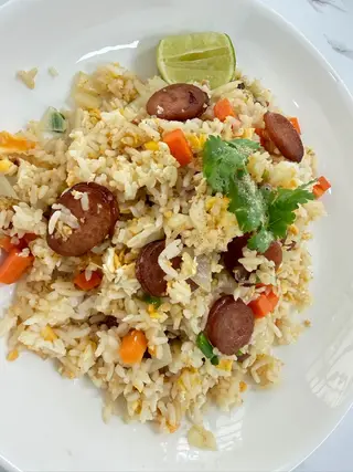 ข้าวผัดกุนเชียง
