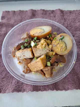 ก๋วยจั๋บขาหมู