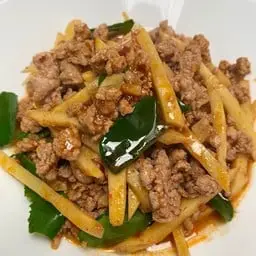 พริกแกงหน่อไม้หมูสับ