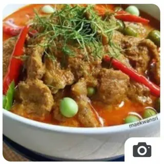 แกงพะแนงเนื้อ