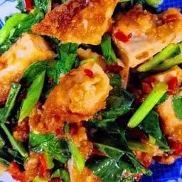 (Side dish) Fried chicken with kale (Side dish)