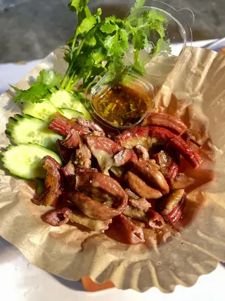 Grilled intestines, baked in a charcoal oven.