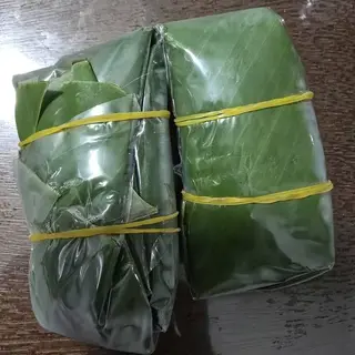2 pieces of fermented pork sausage
