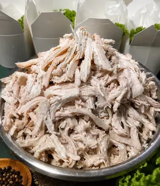 ไก่ฉีกไคน์ดีส์