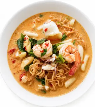 Spicy Tom Yum instant noodles