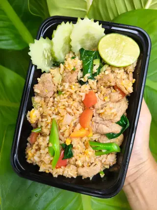 ข้าวผัดหมูโบราณ