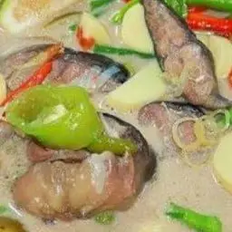 Fermented Catfish with Herbs