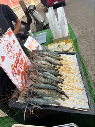 6 skewers of grilled shrimp