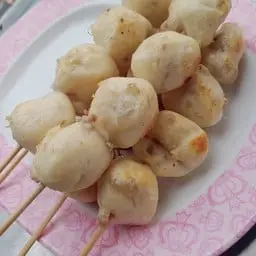 Pork tendon meatballs