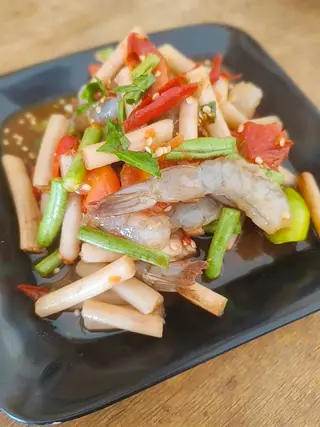 ตำไหลบัวบัวกุ้งสด