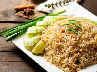 Fried rice with egg