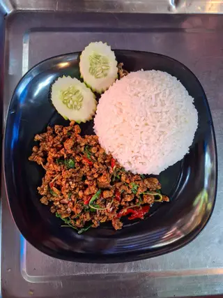 Rice with minced pork and basil
