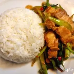 ข้าวผัดผักคะน้า