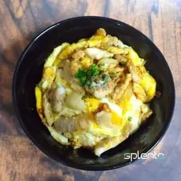 ข้าวหน้าหมูไข่เทอริยากิ (เปลี่ยนเนื้อสัตว์ได้)
