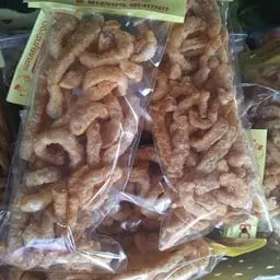 เเคปหมู