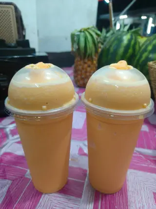 Thai tea with coconut smoothie