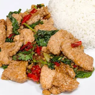 กะเพราหมูชิ้น