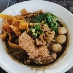 ก๋วยเตี๋ยวเรือเล้ง