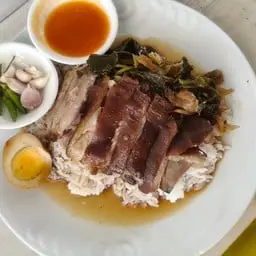 ข้าวขาหมู