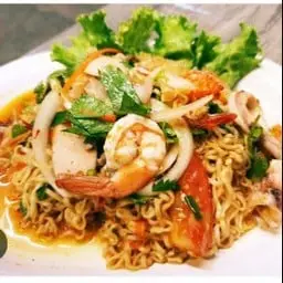 ยำมาม่ารวมมิตร