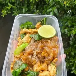 Stir-fried crispy pork with soy sauce