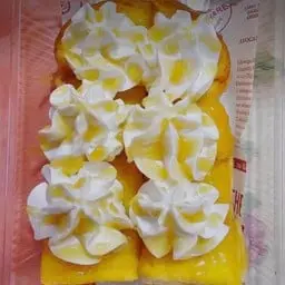 ขนมปังปิ้งวิปปิงครีม
