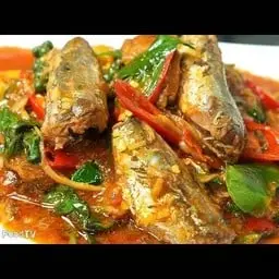 ผัดฉ่าปลากระป๋อง(กับข้าว)
