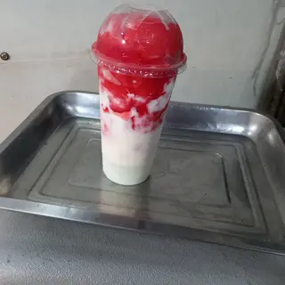 สตอเบอรี่โยเกริต