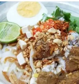 เตี๋ยวกระทิเนื้อ ไก่