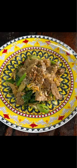 ผัดซีอิ้วทะเล