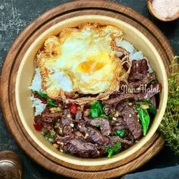 ข้าวกะเพราเนื้อเค็ม