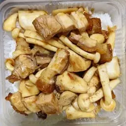 ผัดน้ำมันหอย (ใส่เห็ดรวม)