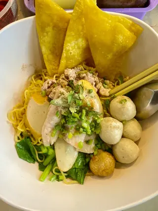 ก๋วยเตี๋ยวแห้ง