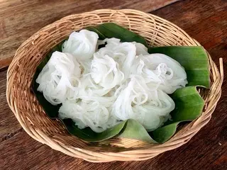ขนมจีน