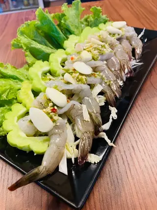 กุ้งแช่น้ำปลา