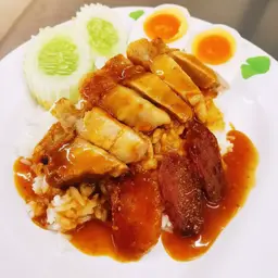 ข้าวหมูกรอบ