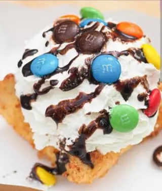 โรจีไอติมทอด M&M