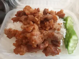 ข้าวหมูทอด