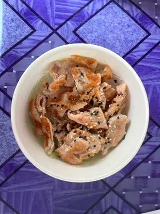 หมูกระทะย่างให้ชุดหมูสามชั้น ไซร้S