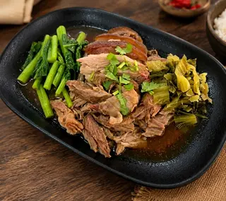 ขาหมู (กับข้าว)